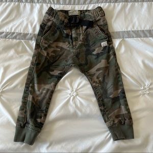 Zara boy size 4 pant
